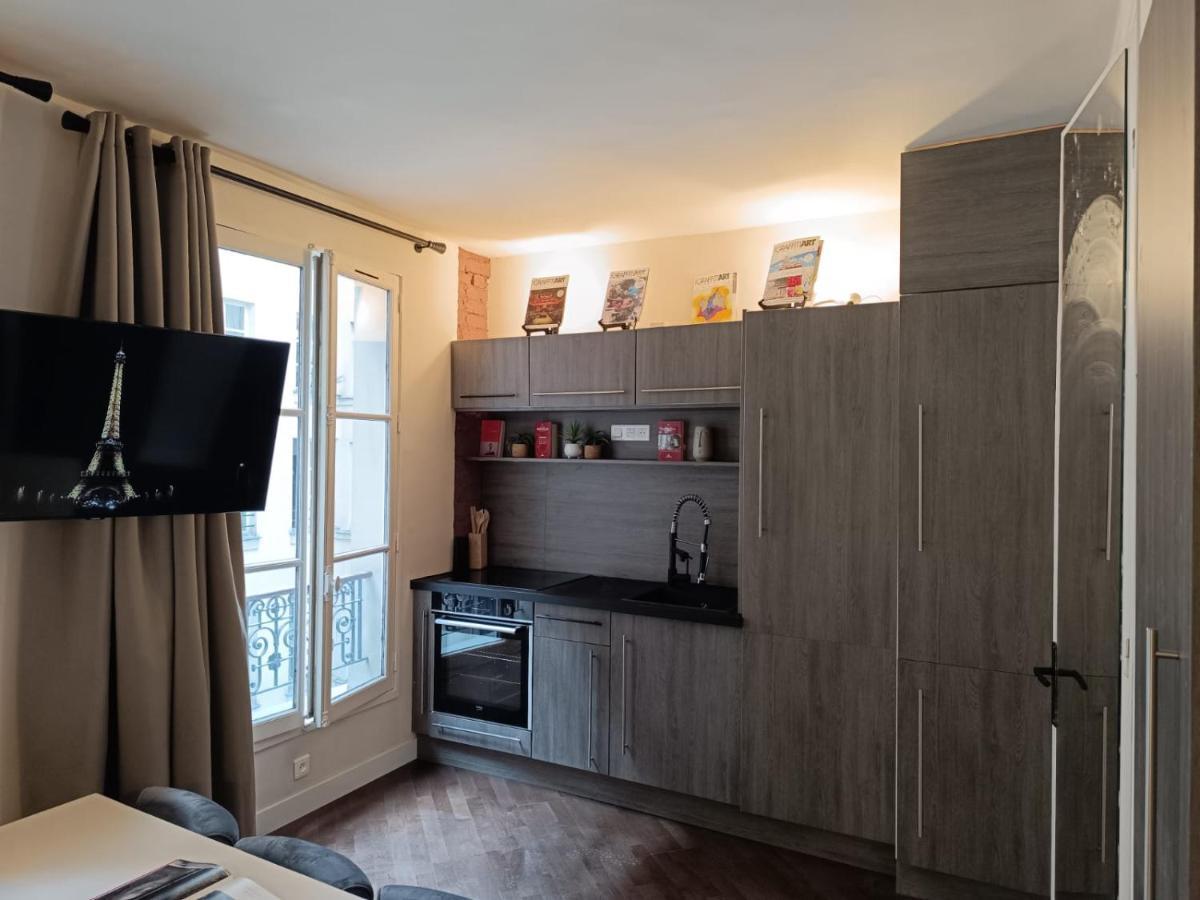 Appartamento Studio Pompidou - Rue Des Temples 3 Places Parigi Esterno foto
