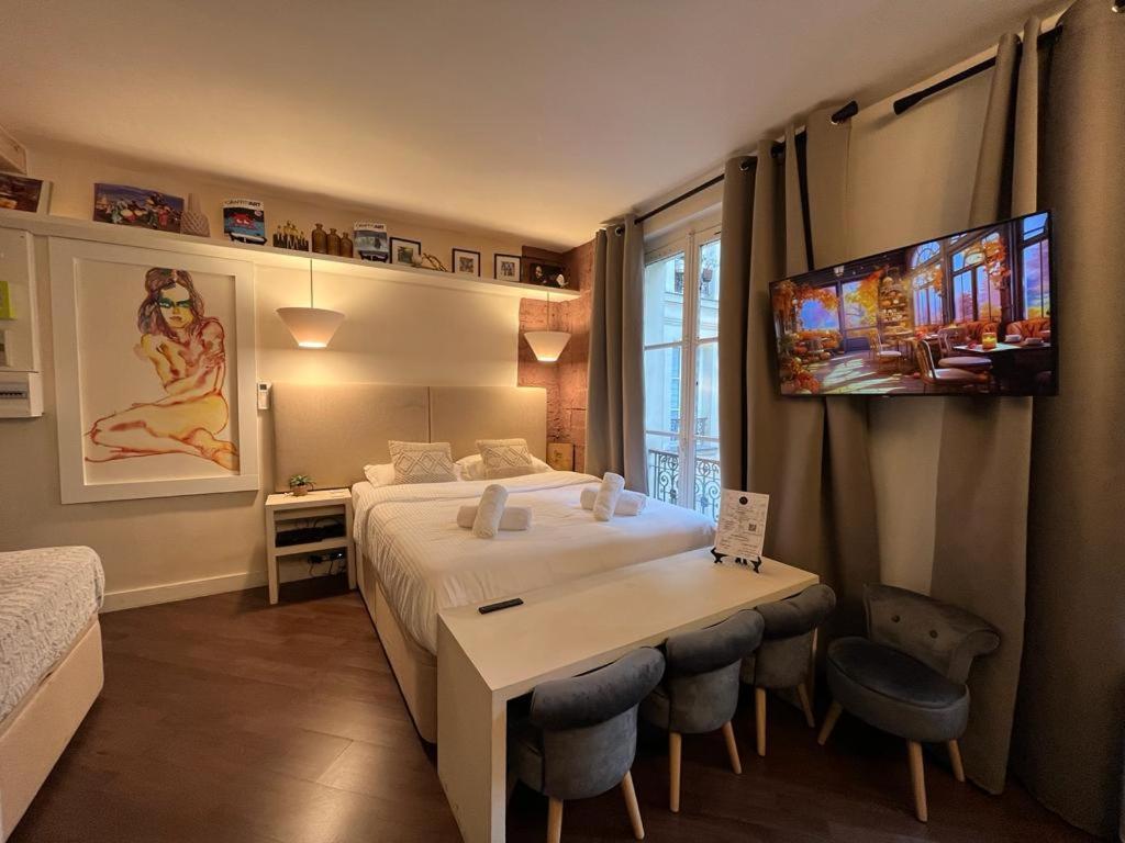 Appartamento Studio Pompidou - Rue Des Temples 3 Places Parigi Esterno foto